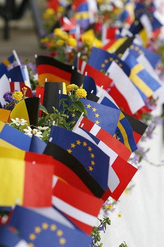 Bild vergrößern: Flaggen der Mitgliedsstaaten der Europäischen Union