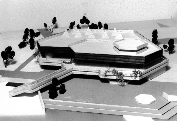Bild vergrößern: Archivale 06/2022 - Aqua Siwa
Entwurf des Stuttgarter Architekten Rudolf Geier