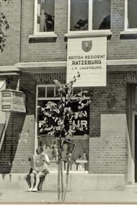 Bild vergrößern: Die Britische Kommandantur befand sich zwischen 1945 und 1952 in Ratzeburg Am Markt 2 .
